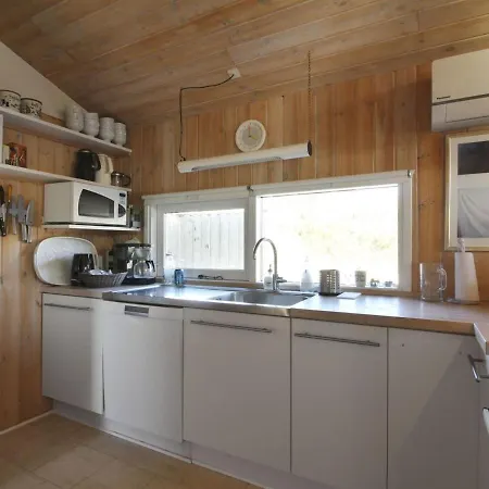度假居 Holiday Home Thenna - 200M From The Sea By Interhome 洛肯